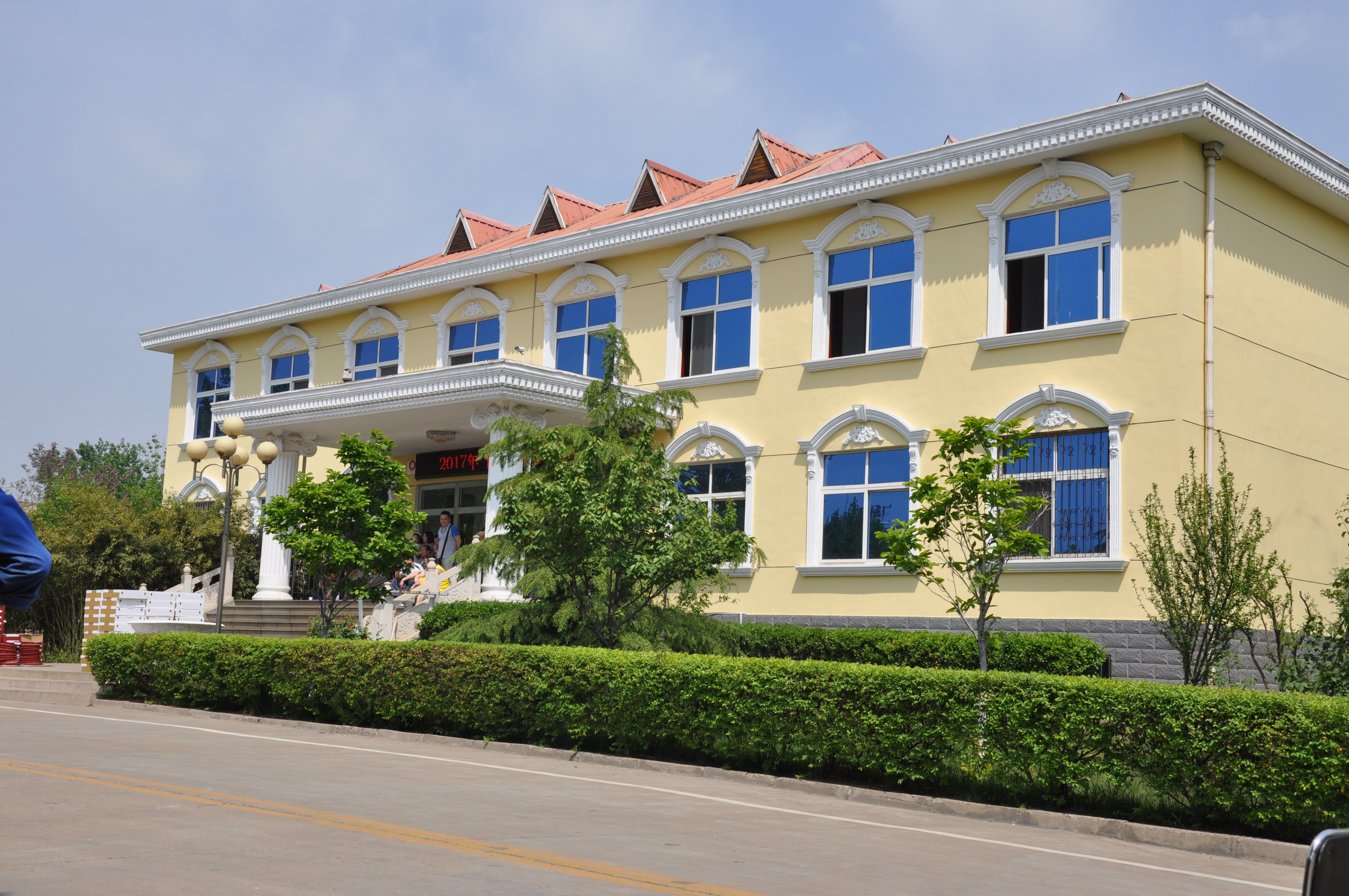 生物質(zhì)秸稈顆粒機(jī)設(shè)備 生物質(zhì)秸稈顆粒機(jī)設(shè)備