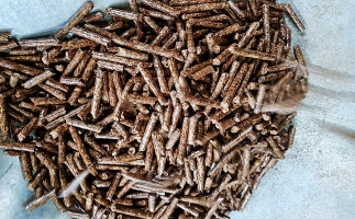 鋸末顆粒機(jī)的生物質(zhì)顆粒除了代替原煤，還能用在這！