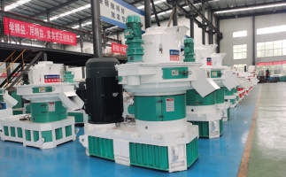 高溫天氣，使用鋸末顆粒機(jī)的注意事項(xiàng)與設(shè)備維護(hù)